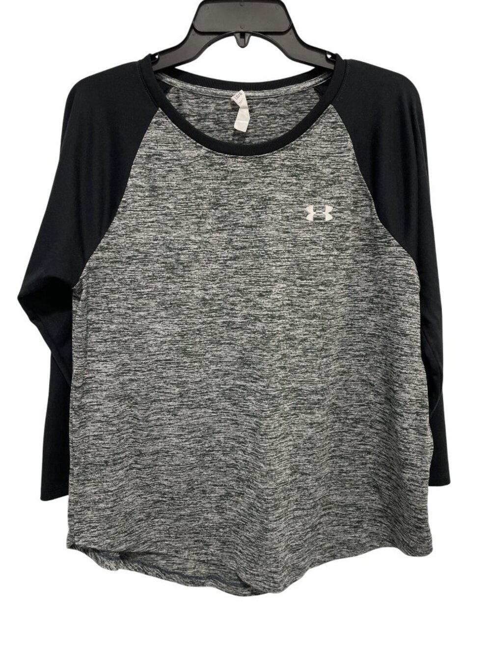 Under Armour TShirt Large Raglan Sleeve Pullover Gray Black Gym Athleisure